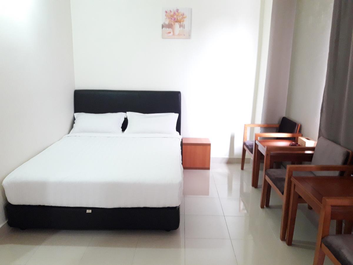 Hotel 126 Sepang Luaran gambar