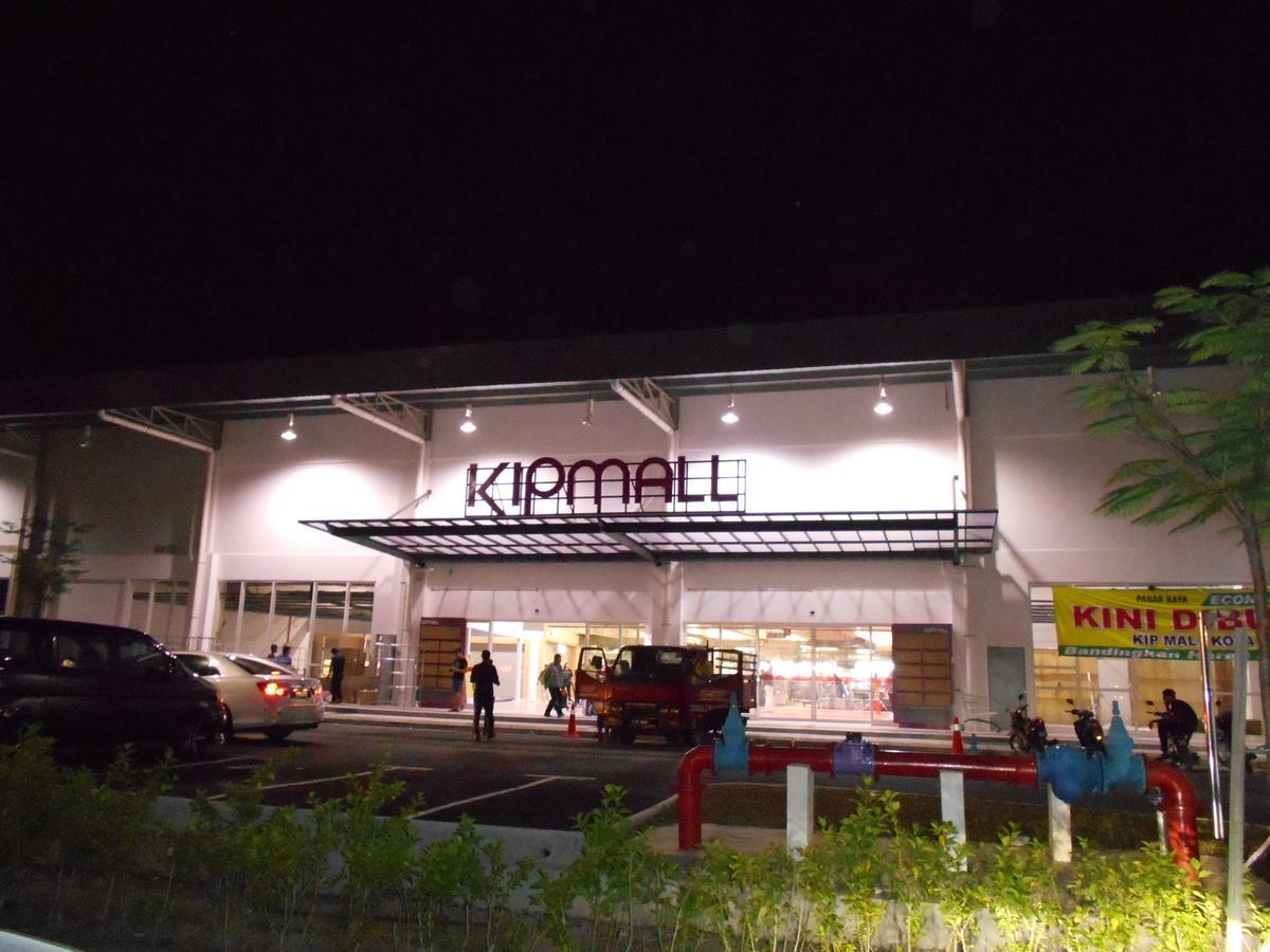 Hotel 126 Sepang Luaran gambar