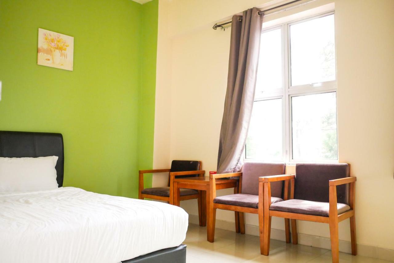 Hotel 126 Sepang Luaran gambar