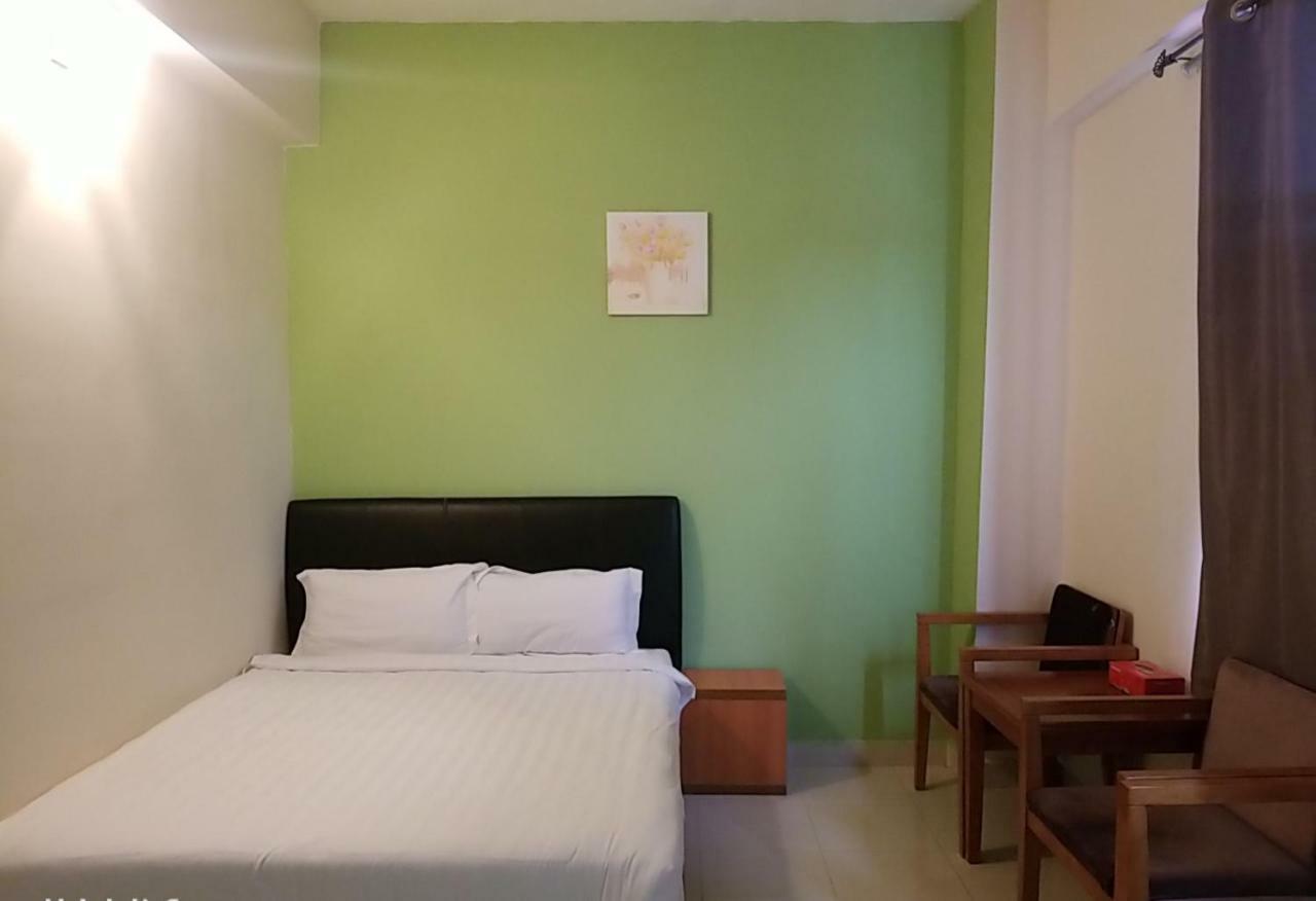 Hotel 126 Sepang Luaran gambar